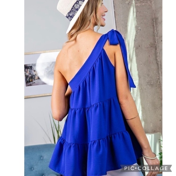 Beautiful Black One Shoulder Top - Picture 6 of 6